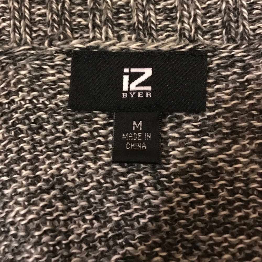 Cardigan - Picture 2 of 4