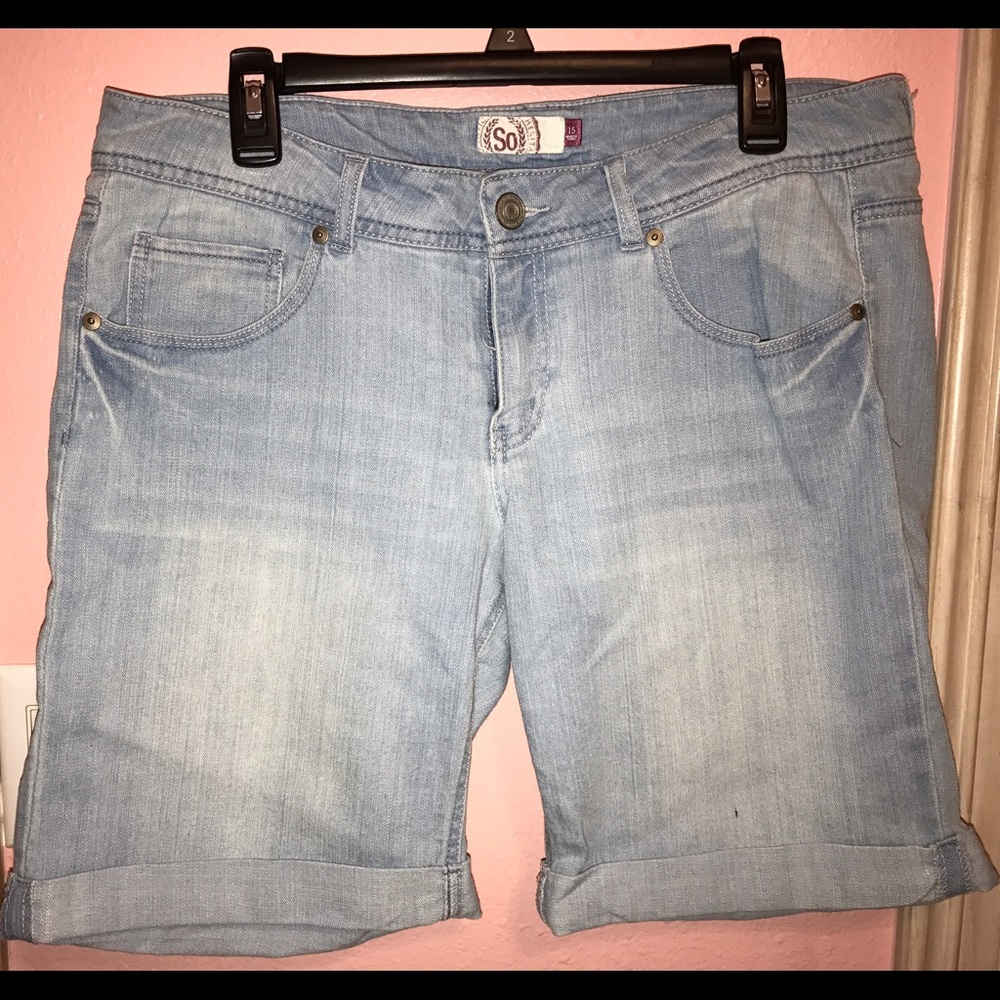 Light wash Jean Shorts