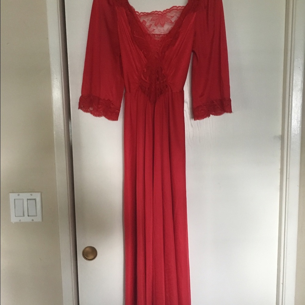 Red long night dress