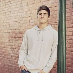 Meet your Posher, Griffin