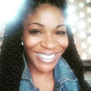 Meet your Posher, Monica