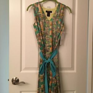 Size 2P multi-colored boutique minidress