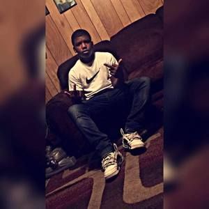 Meet your Posher, Derrick