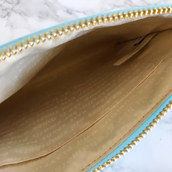 Kate Spade I Need A Vacation Bella Wristlet NWT - Picture 4 of 6