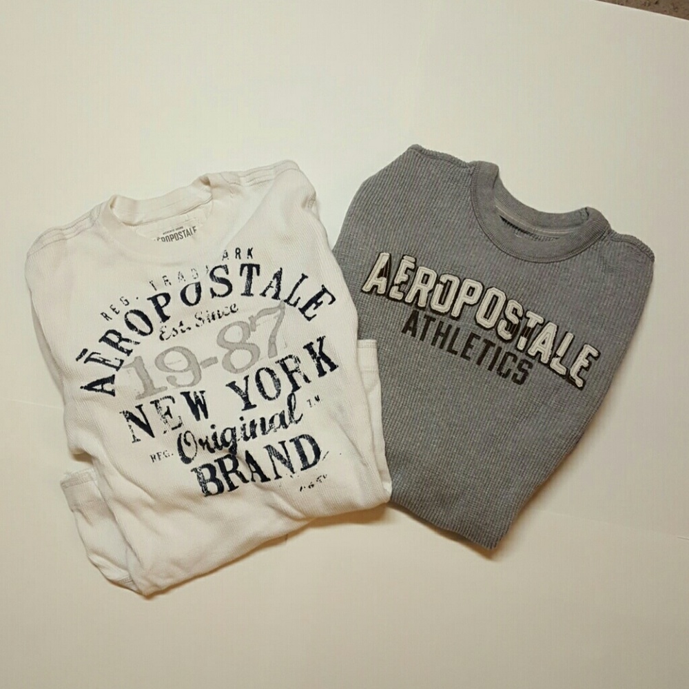 2 pack of Aeropostale Thermals