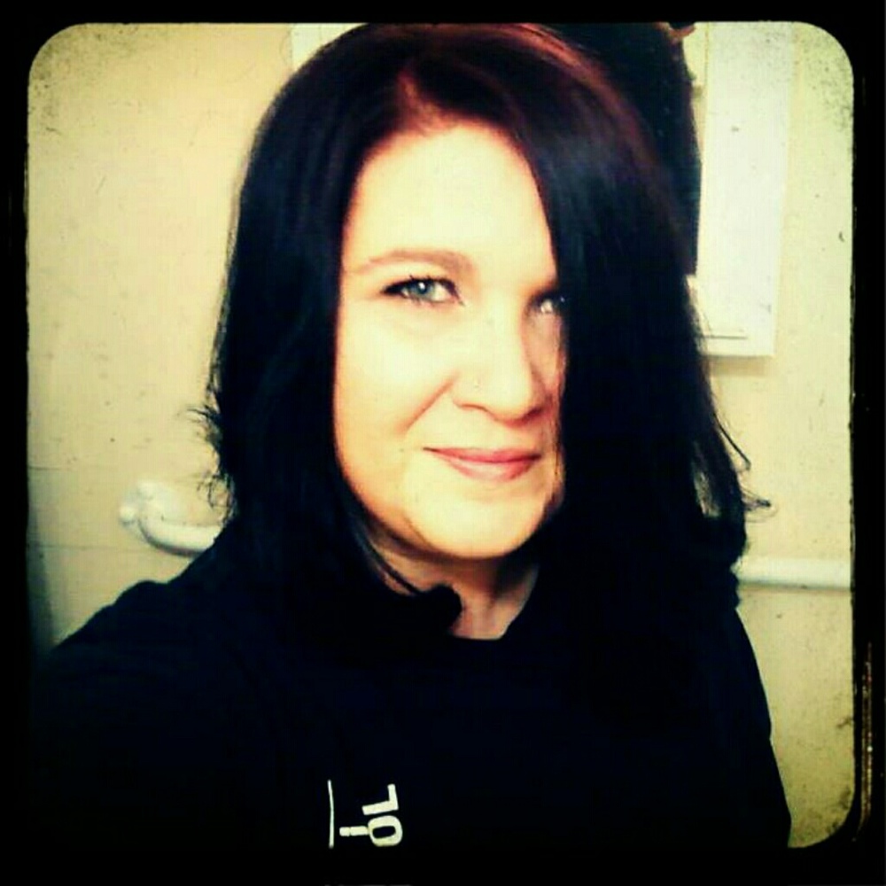 Meet your Posher, Bobbi