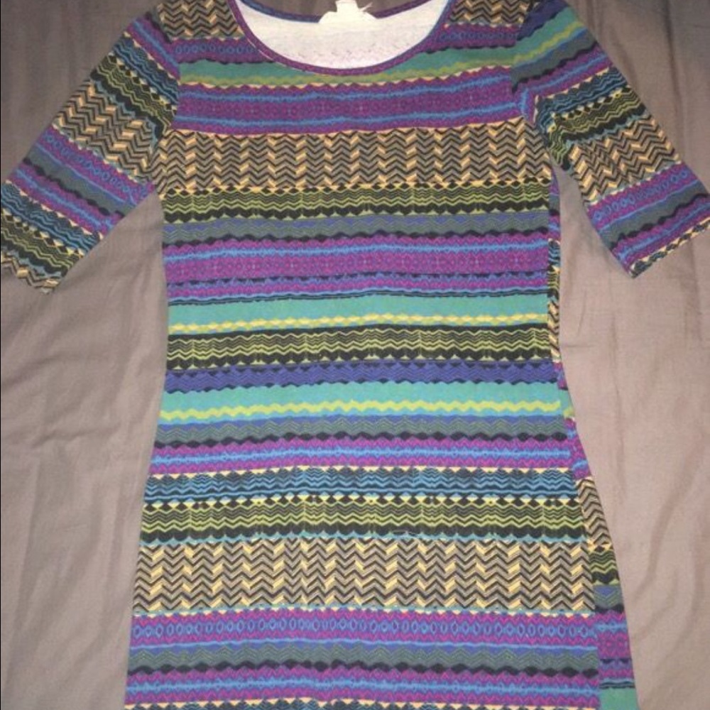 dresses - Picture 5 of 5