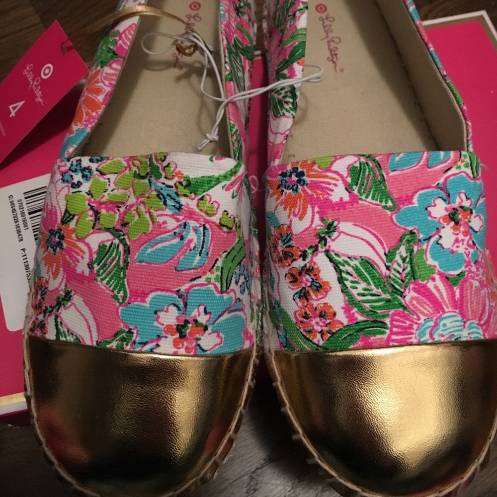 Girls size 4 Lilly Pulitzer espadrilles