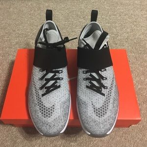 Nike Air Zoom strong