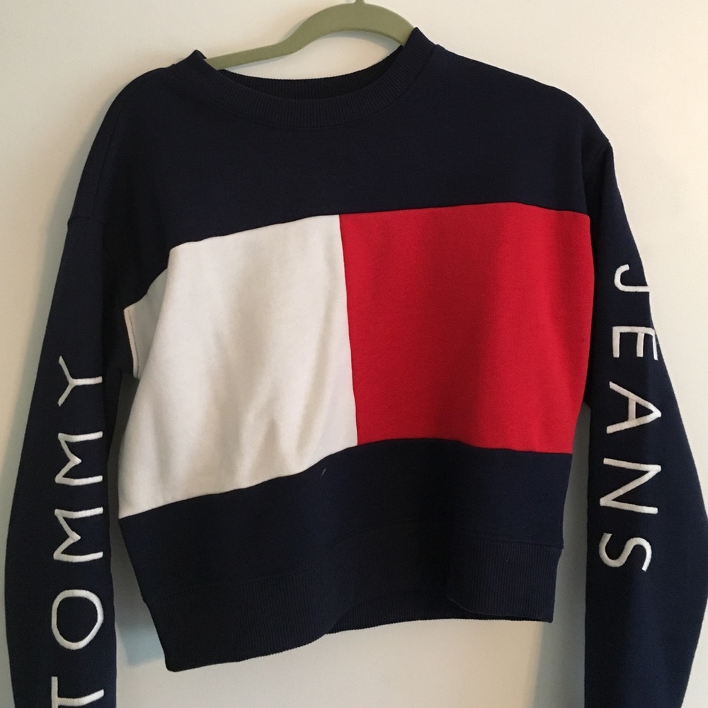 UO Tommy Jeans sweater