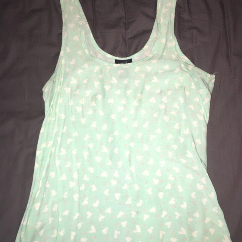 tank tops - Picture 3 of 3