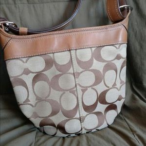 Coach Bucket Bag! St. Patrick's Day Sale! 🌟🍀☘️