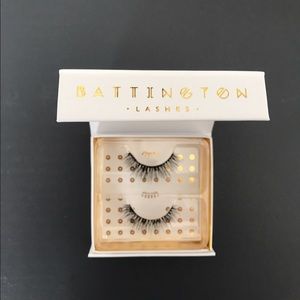 Battington "Monroe" 3D Silk Lashes + Glue