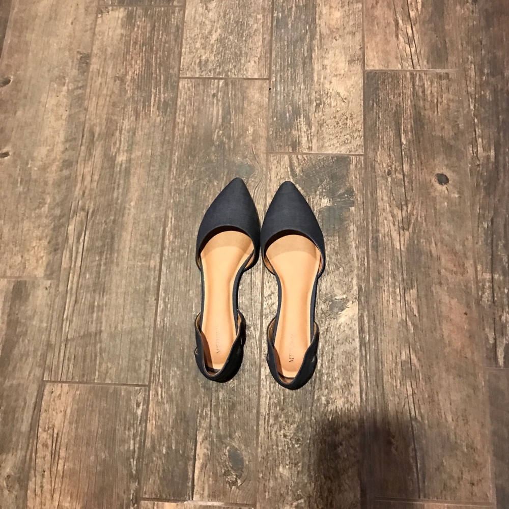 NWOT Pointed Jeans Shoes, Sz 9