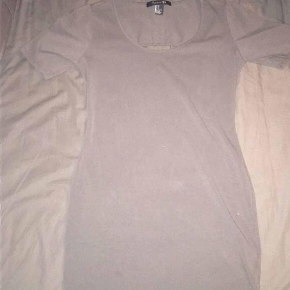 dresses - Picture 3 of 5