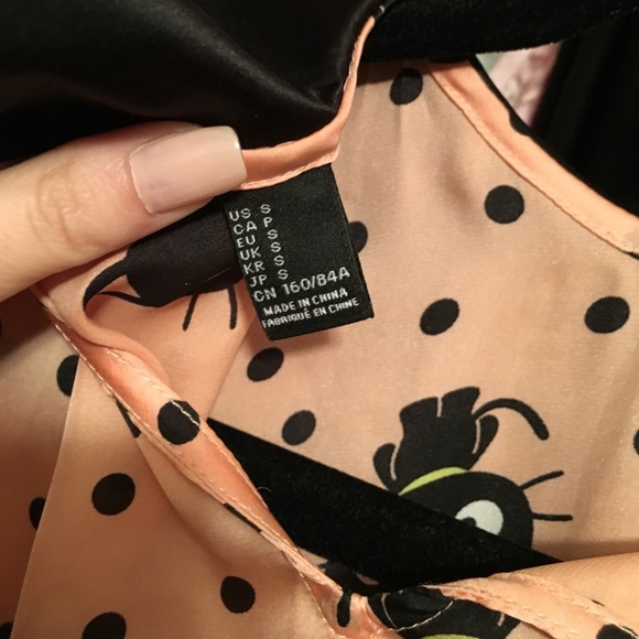 ❌Selling elsewhere❌ Sanrio Chococat top - Picture 3 of 4