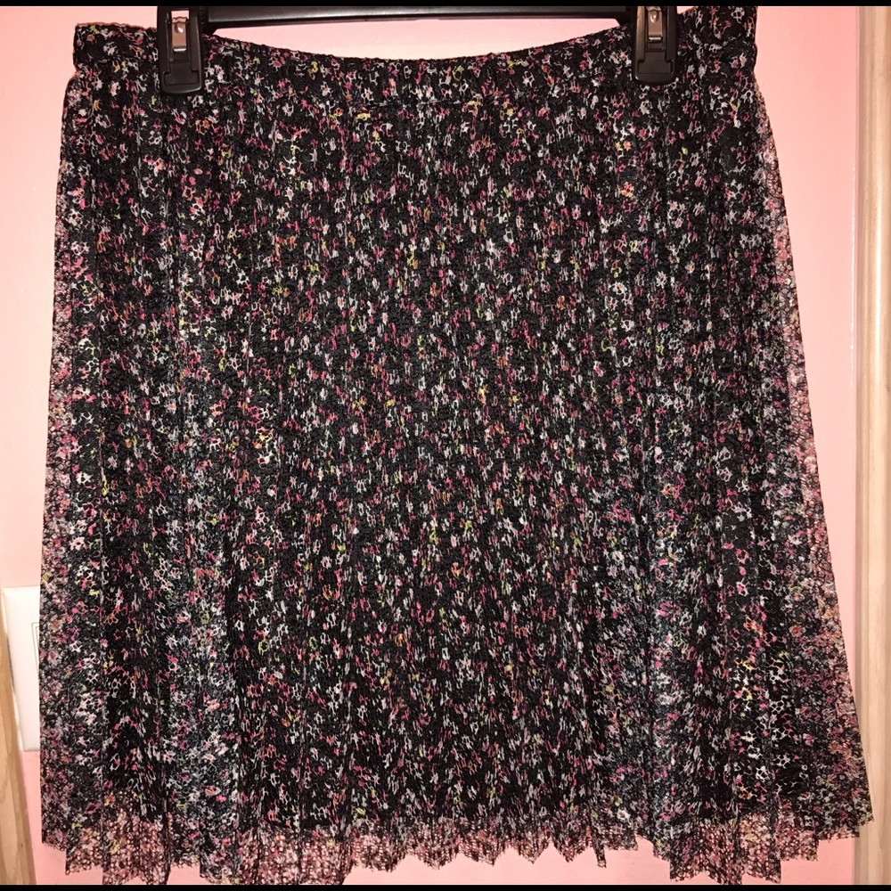 Elle Skirt