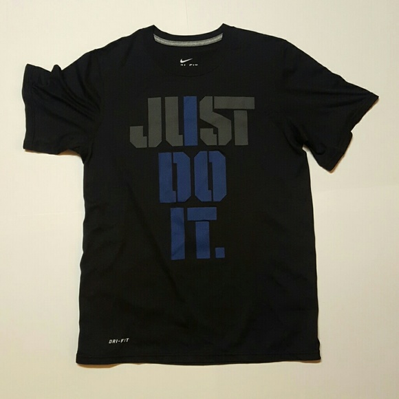Nike Dri-Fit Athletic T-shirt - Picture 1 of 1