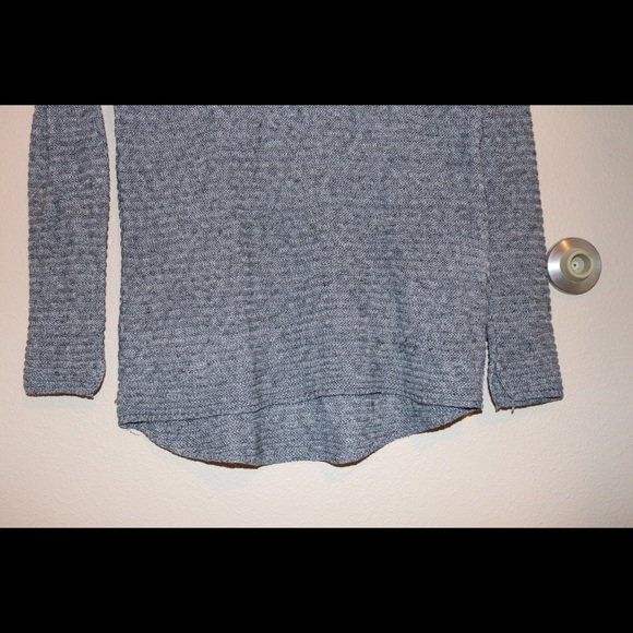 Sweater - Picture 4 of 4