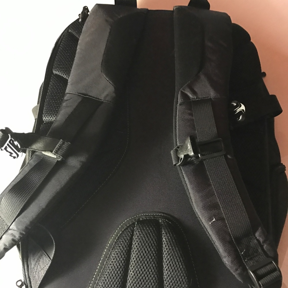 3-Piece Tortuga Backpack, Daypack, Rain Cover