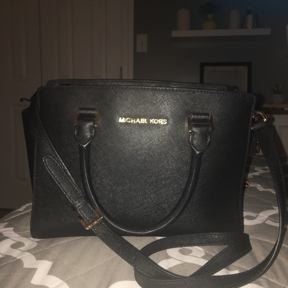 Black Michael Kors Cross Body/Hand Bag.