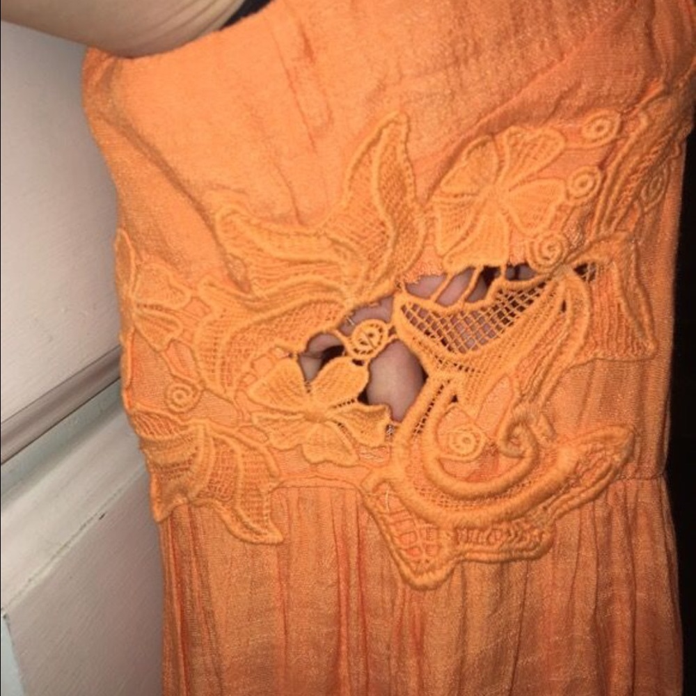 dress - Picture 4 of 4