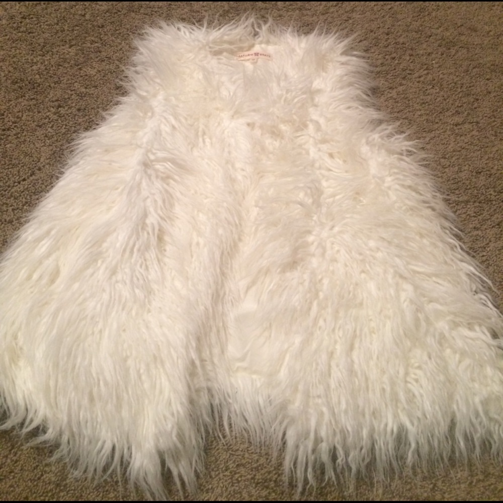 Fur vest