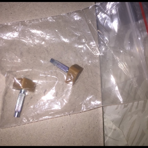 Beautiful Brian Atwood pump  diva high heel. - Picture 4 of 7