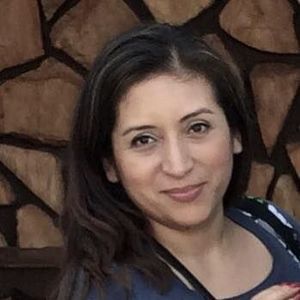 Meet your Posher, Eliza