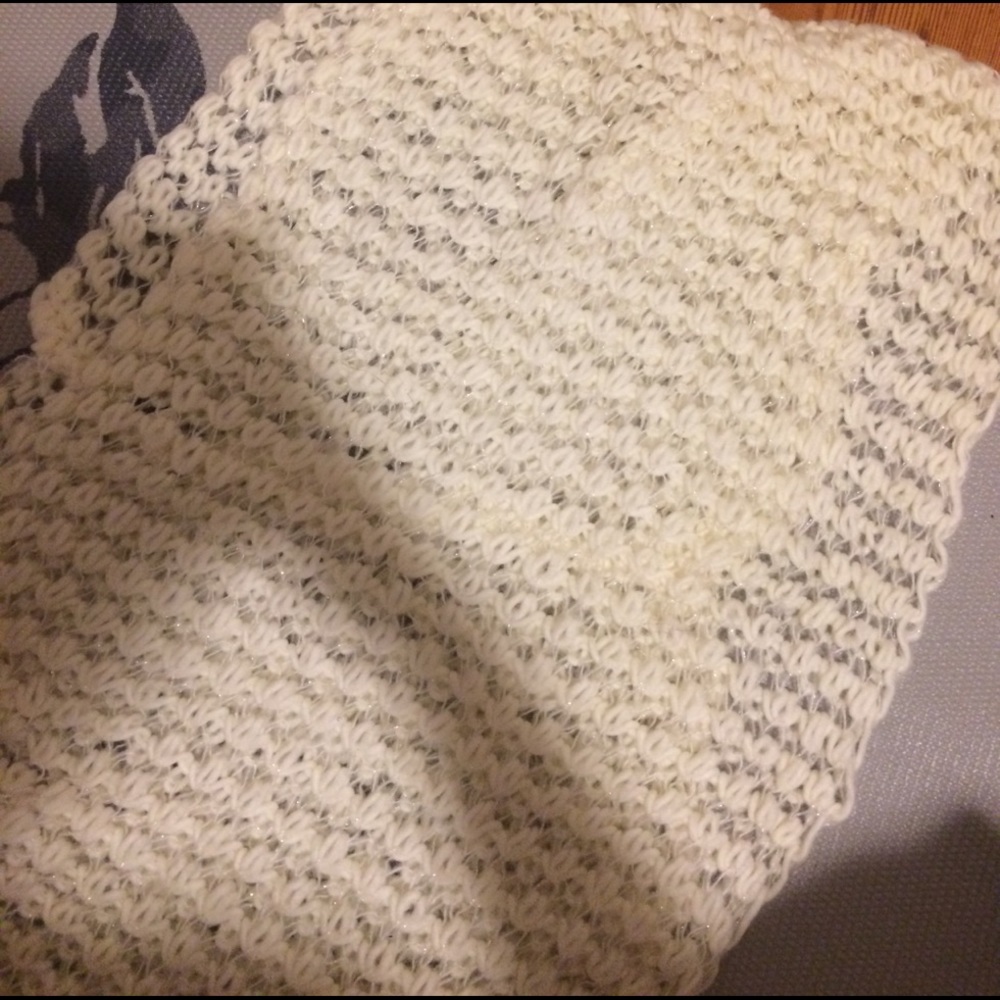 Chunky Infinity Scarf - Picture 3 of 3