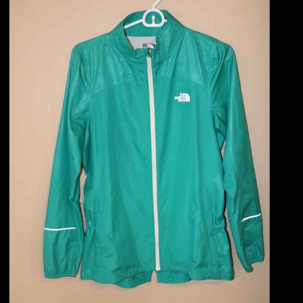 North face windbreaker