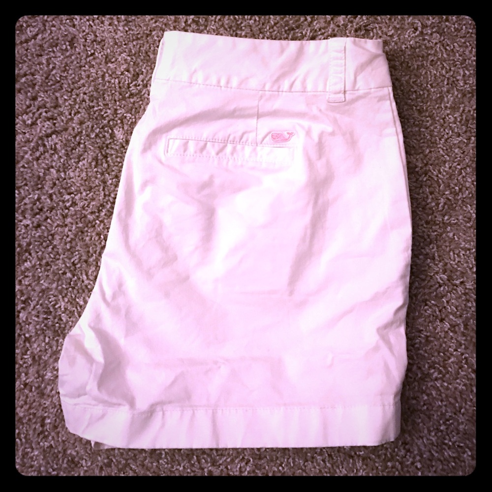 Vineyard vines