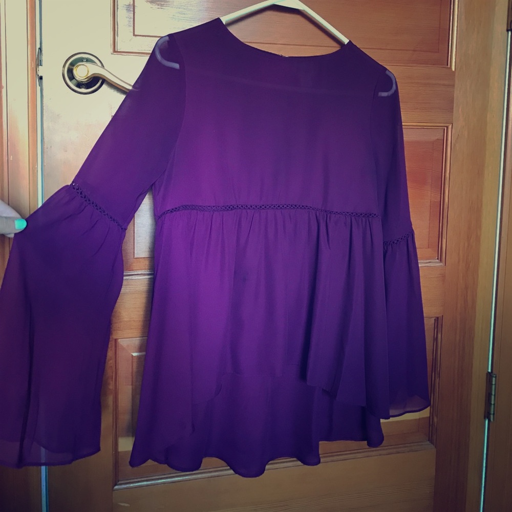 NWOT Super Cute Flowy Tunic! 💜