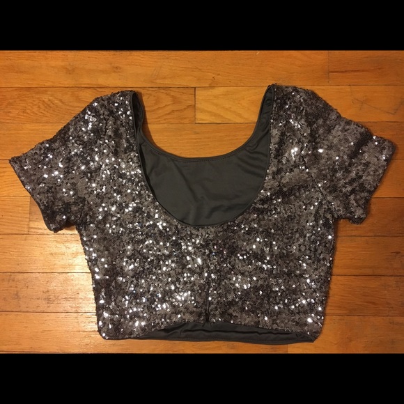 Silver Sparkle Crop Top - Picture 2 of 2