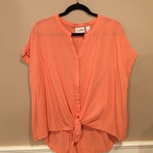CHICO'S size 3 front tie blouse