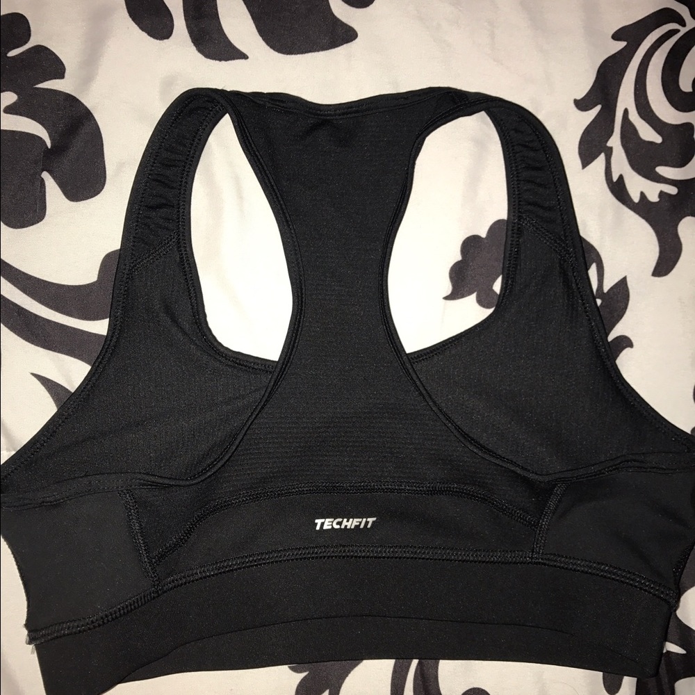 NEW Adidas Sports Bra - Picture 5 of 5