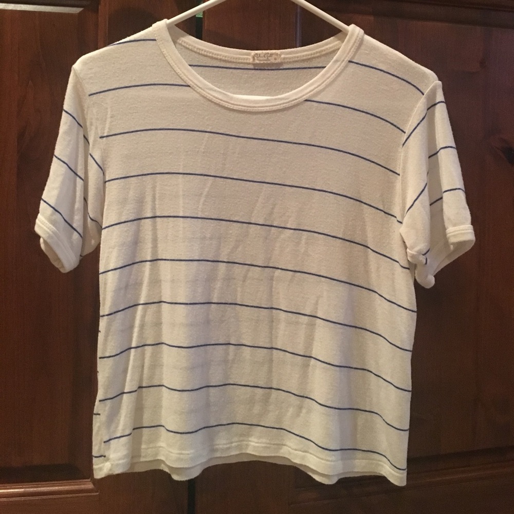 Brandy Melville shirt