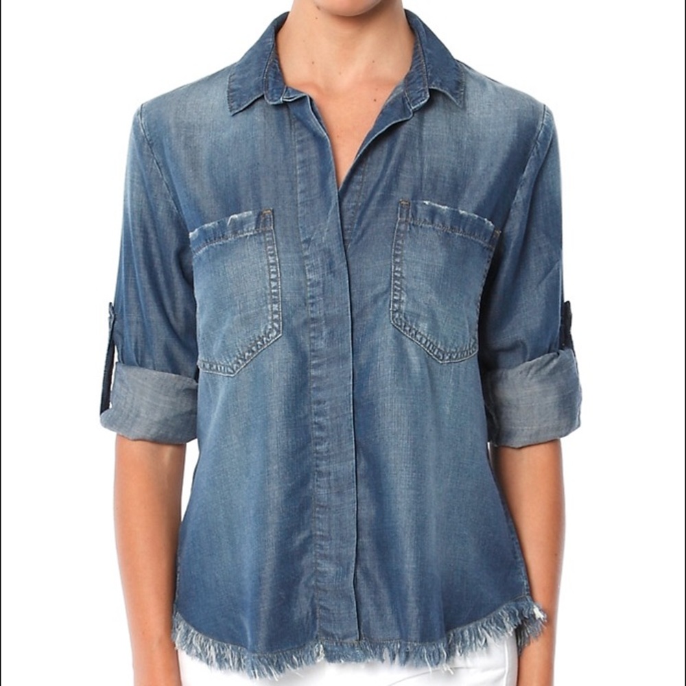 FLASH SALE: BELLA DAHL FRAYED HEM SPLIT-BACK