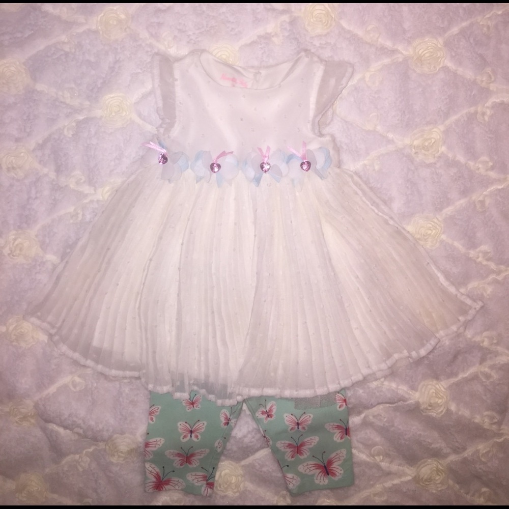 💛LIKE NEW💛 Baby Girl Blue/Pink & White Set!!!