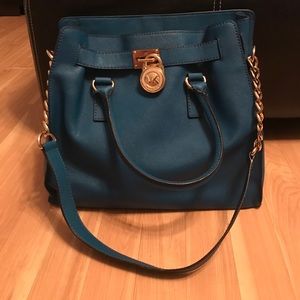 Authentic Micheal Kors Blue Hamilton bag