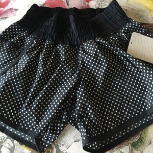 Running shorts