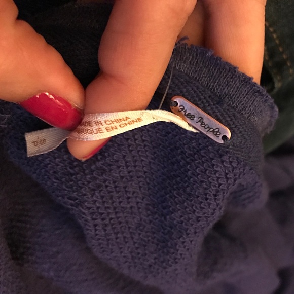 Free People PURPLE Sweater - Picture 6 of 8
