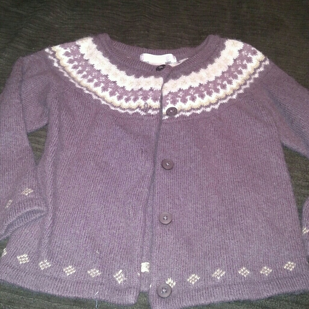 Cardigan sweater