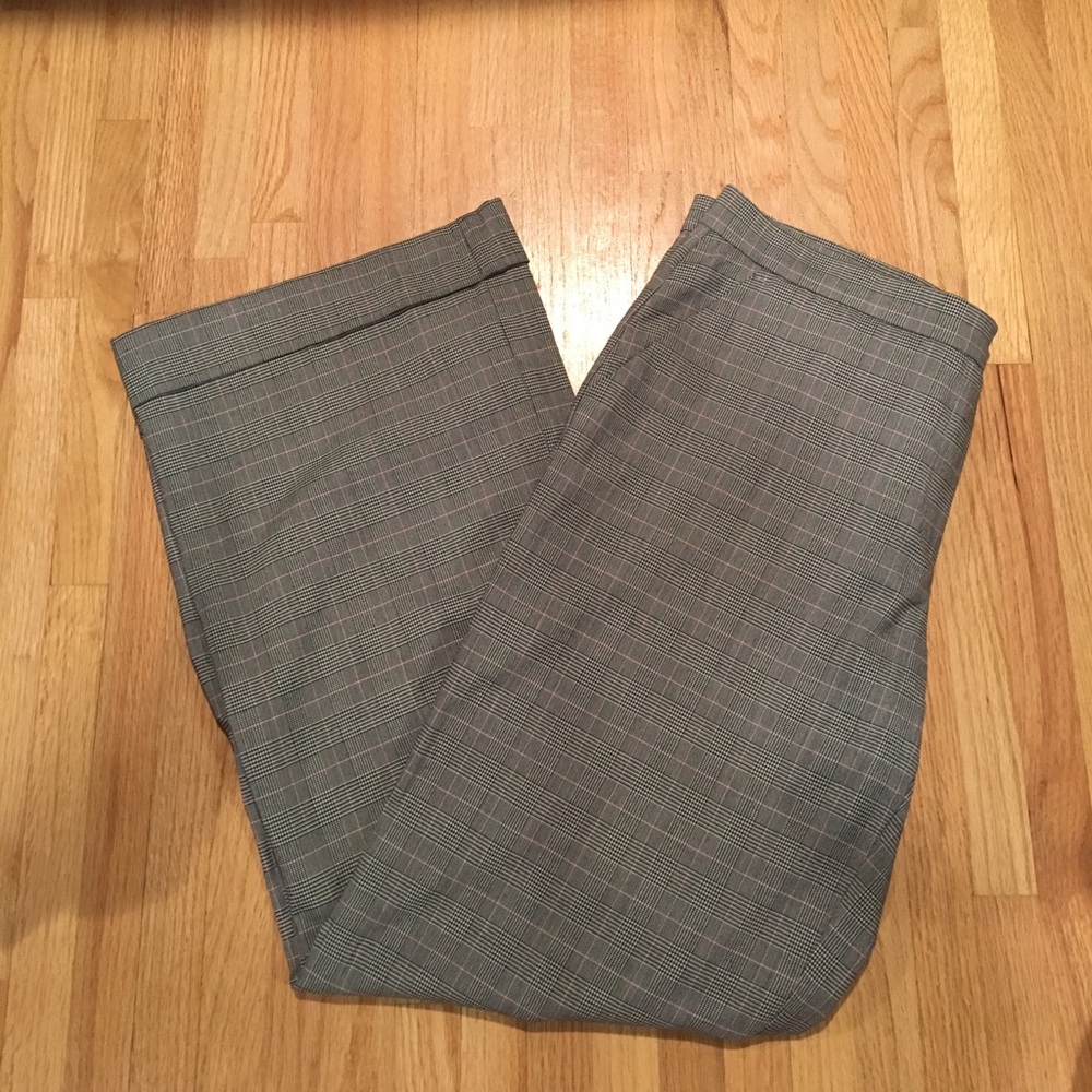 Beautiful Pants purchased in Europe - Picture 2 of 6