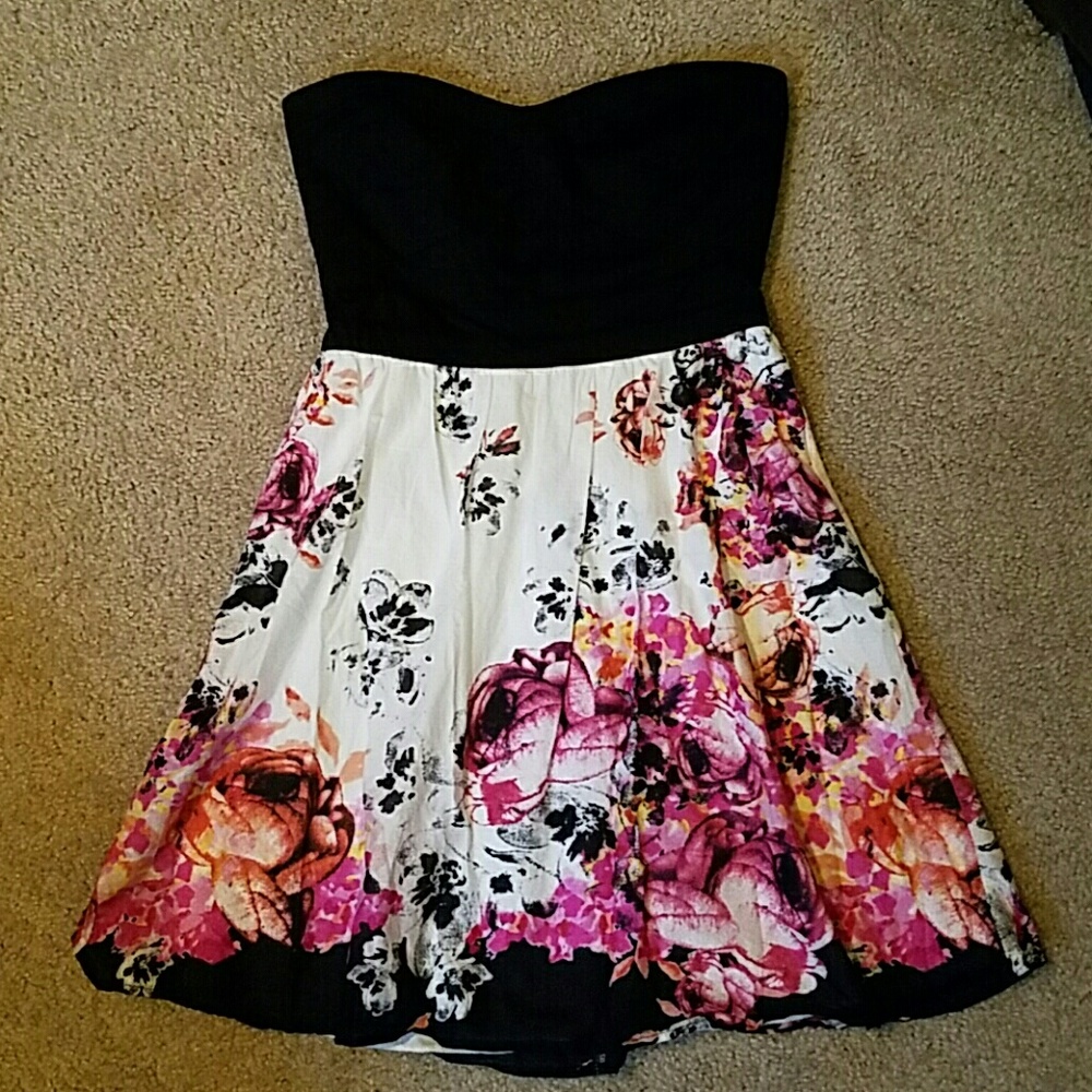 Strapless summer dress