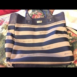 Tommy Hilfiger Tote