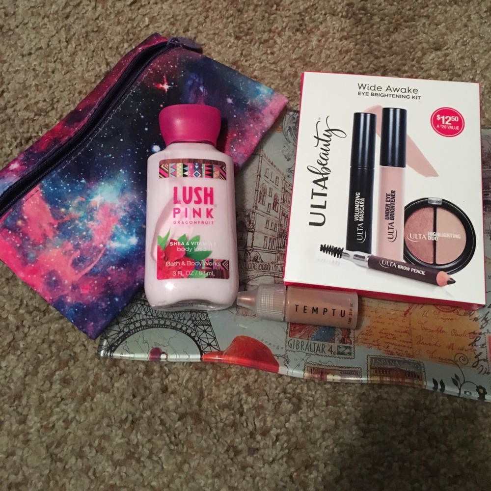 Lot of beauty products with beauty bag! All new