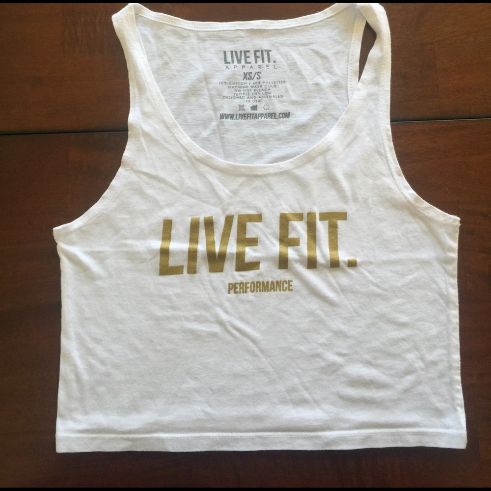 Live Fit. Crop top
