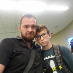 Meet your Posher, Wess