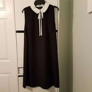 Cece Shift Dress with Tie Neck Collar